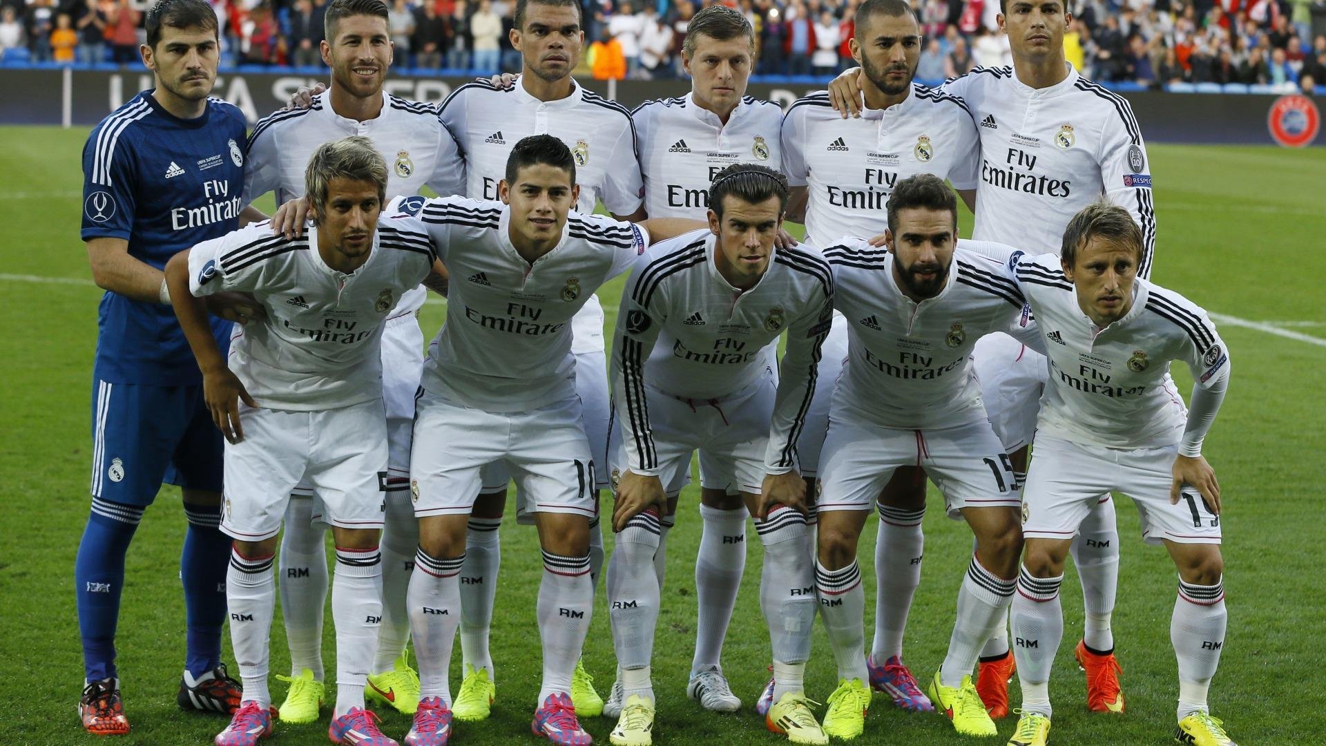 欧冠决赛之夜 曼城一球小胜如愿捧杯 成就队史首座欧冠冠军